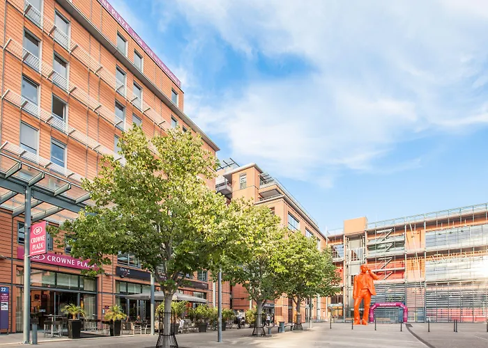 Crowne Plaza Lyon - Cite Internationale Hotell